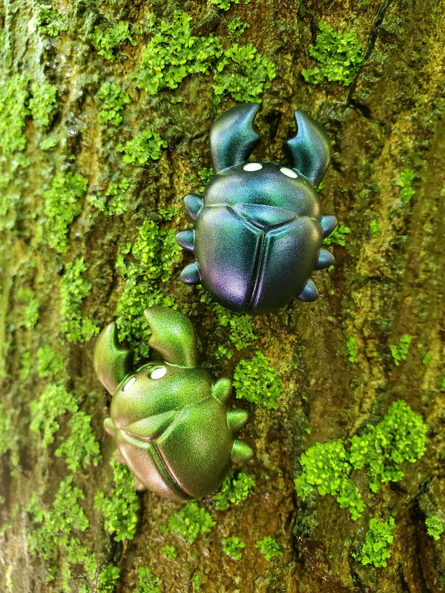 "Moss Green" 3D Stag Beetle Pin