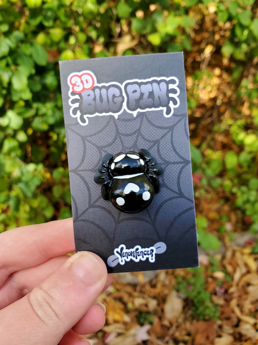 "Bold Jumper" 3D Spider Pin